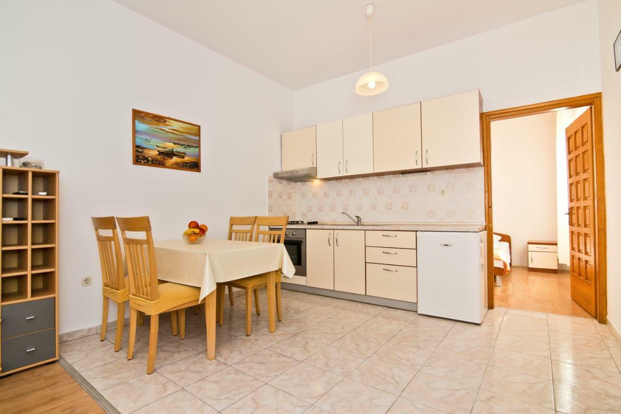 Apartment Sare Betina  Extérieur photo